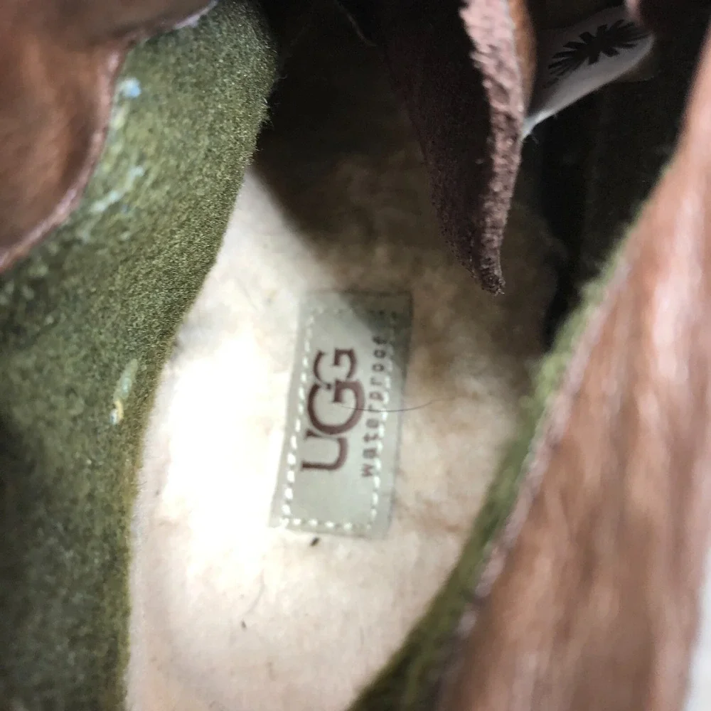 UGG pre owned